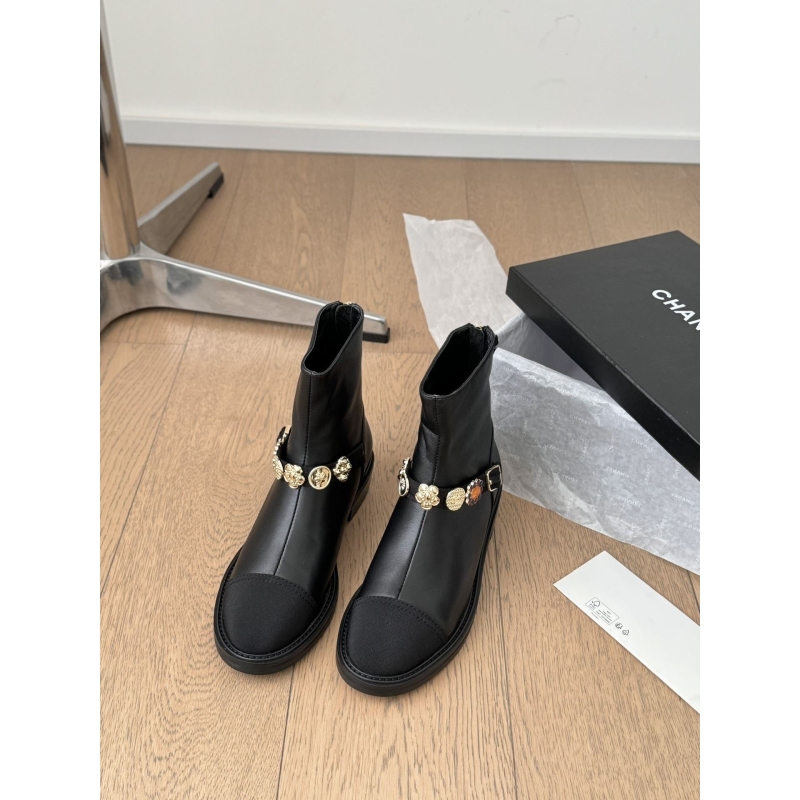Ch*el boots